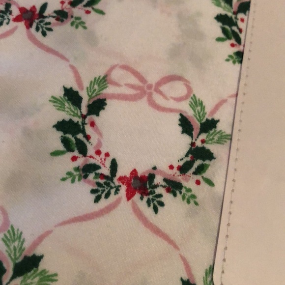The Farmhouse nwt by Rachel Ashwell Christmas Winter Sheet Set Wreaths with Bows - Picture 3 of 3